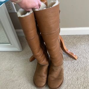UGG Devandra over the knee/ chestnut brown/ size 7